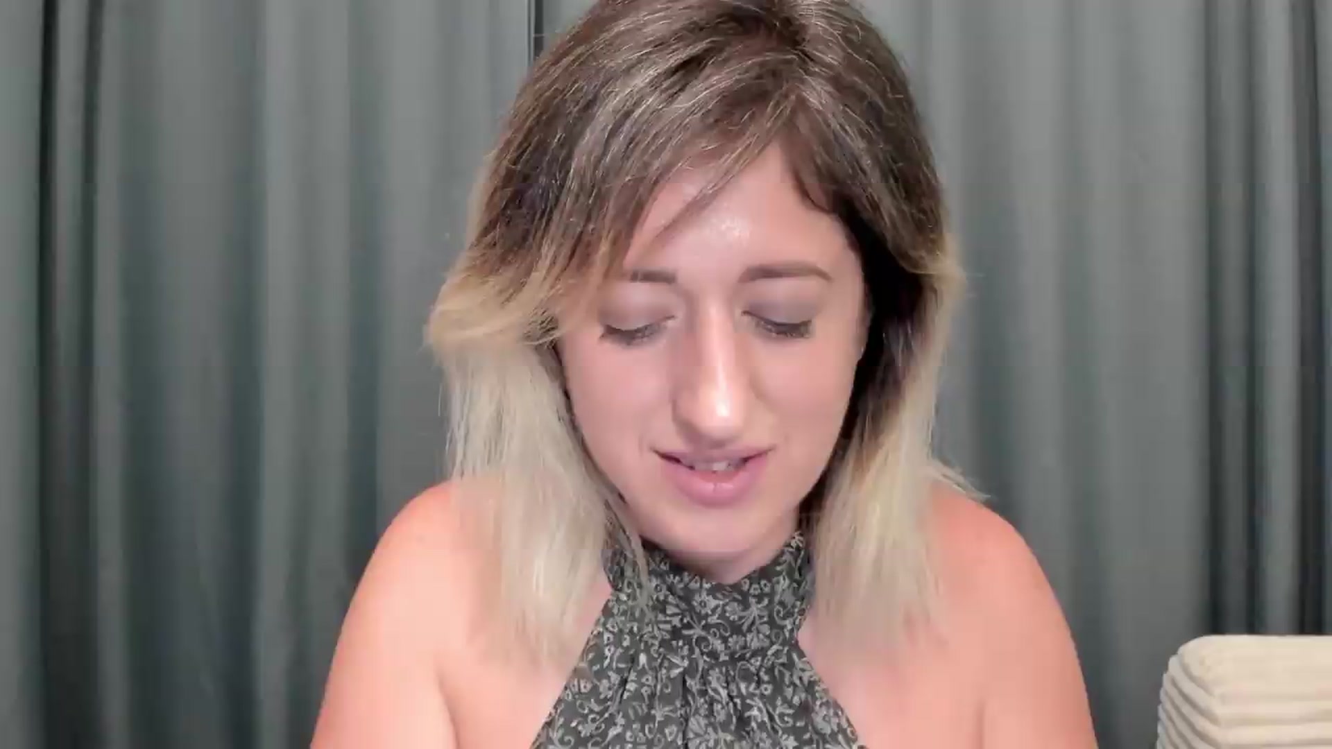 Gallery image thumbnail from SweetDelia_'s myfreecams stream on, 07/28/2026, 24:00 image 3 of 20