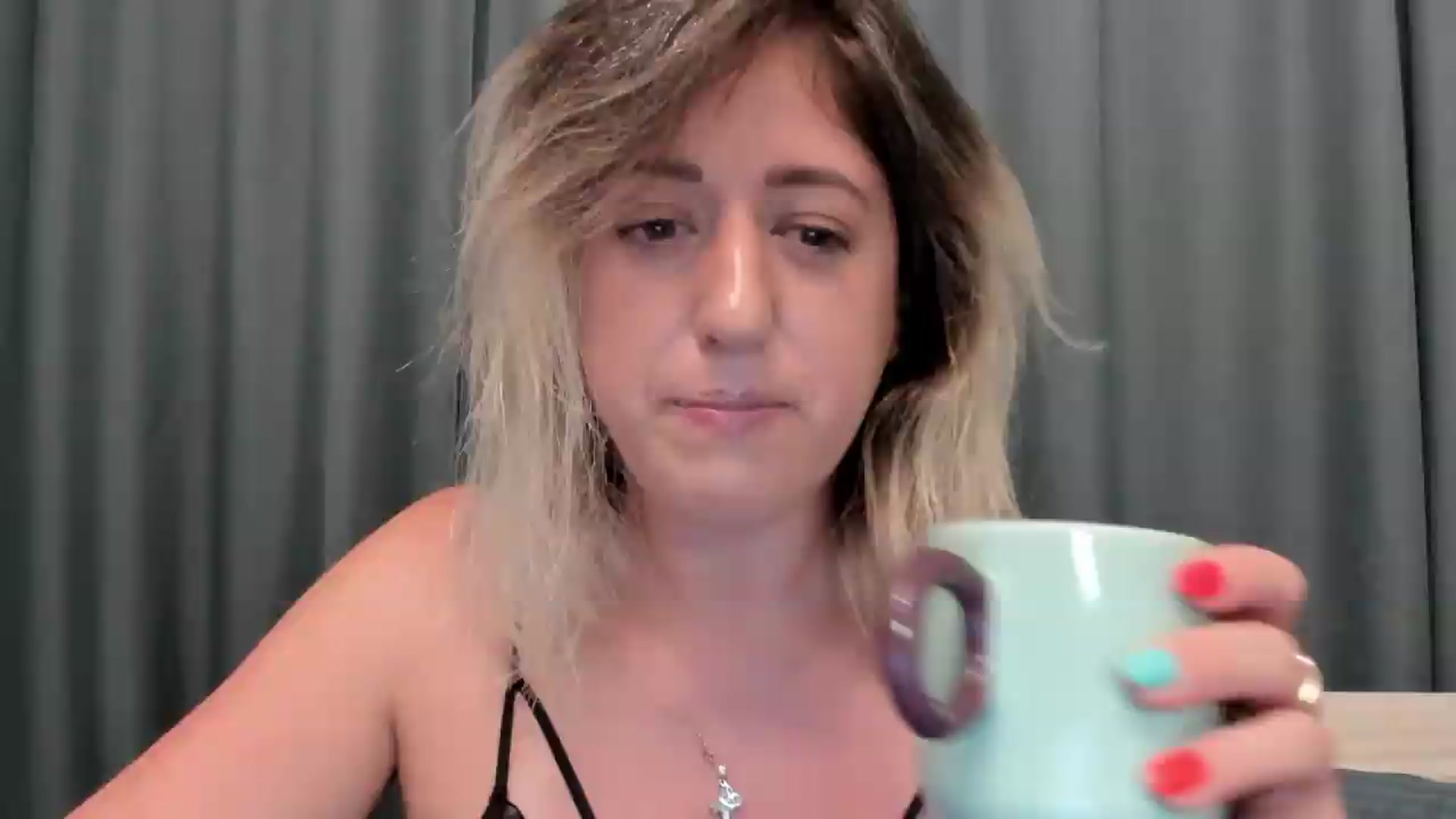 Gallery image thumbnail from SweetDelia_'s myfreecams stream on, 07/29/2026, 24:23 image 4 of 20