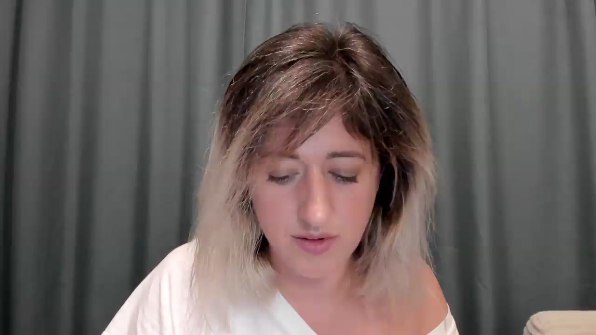 Gallery image thumbnail from SweetDelia_'s myfreecams stream on, 08/01/2026, 01:14 image 7 of 20