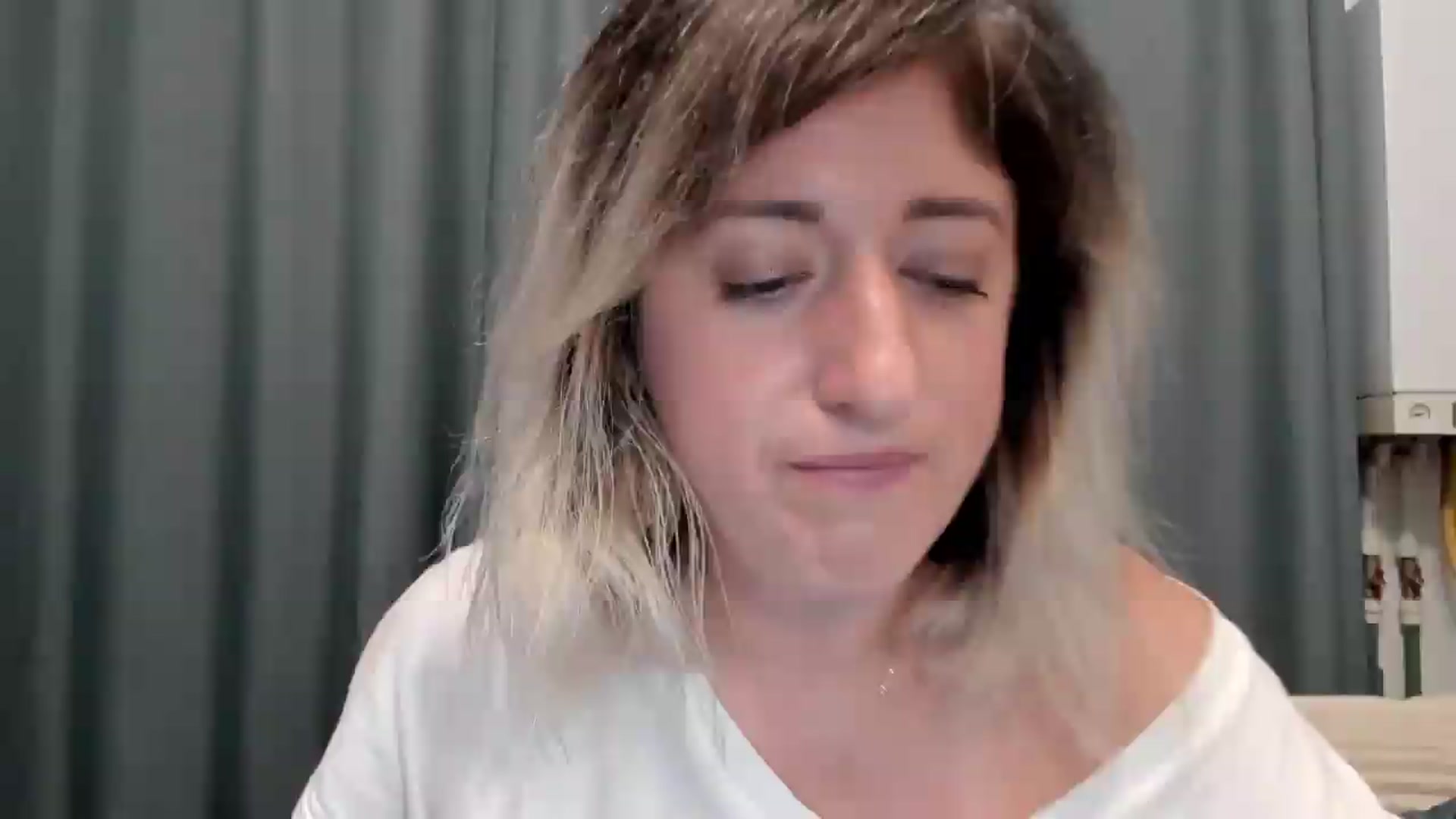 Gallery image thumbnail from SweetDelia_'s myfreecams stream on, 08/01/2026, 01:58 image 4 of 20