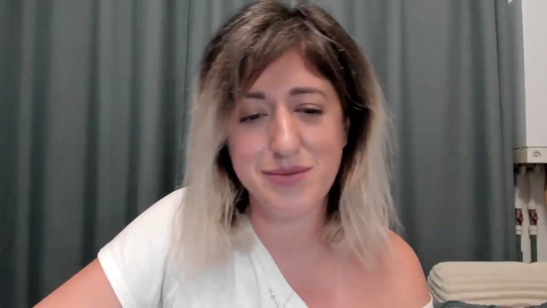 Gallery image thumbnail from SweetDelia_'s myfreecams stream on, 08/01/2026, 01:58 image 8 of 20