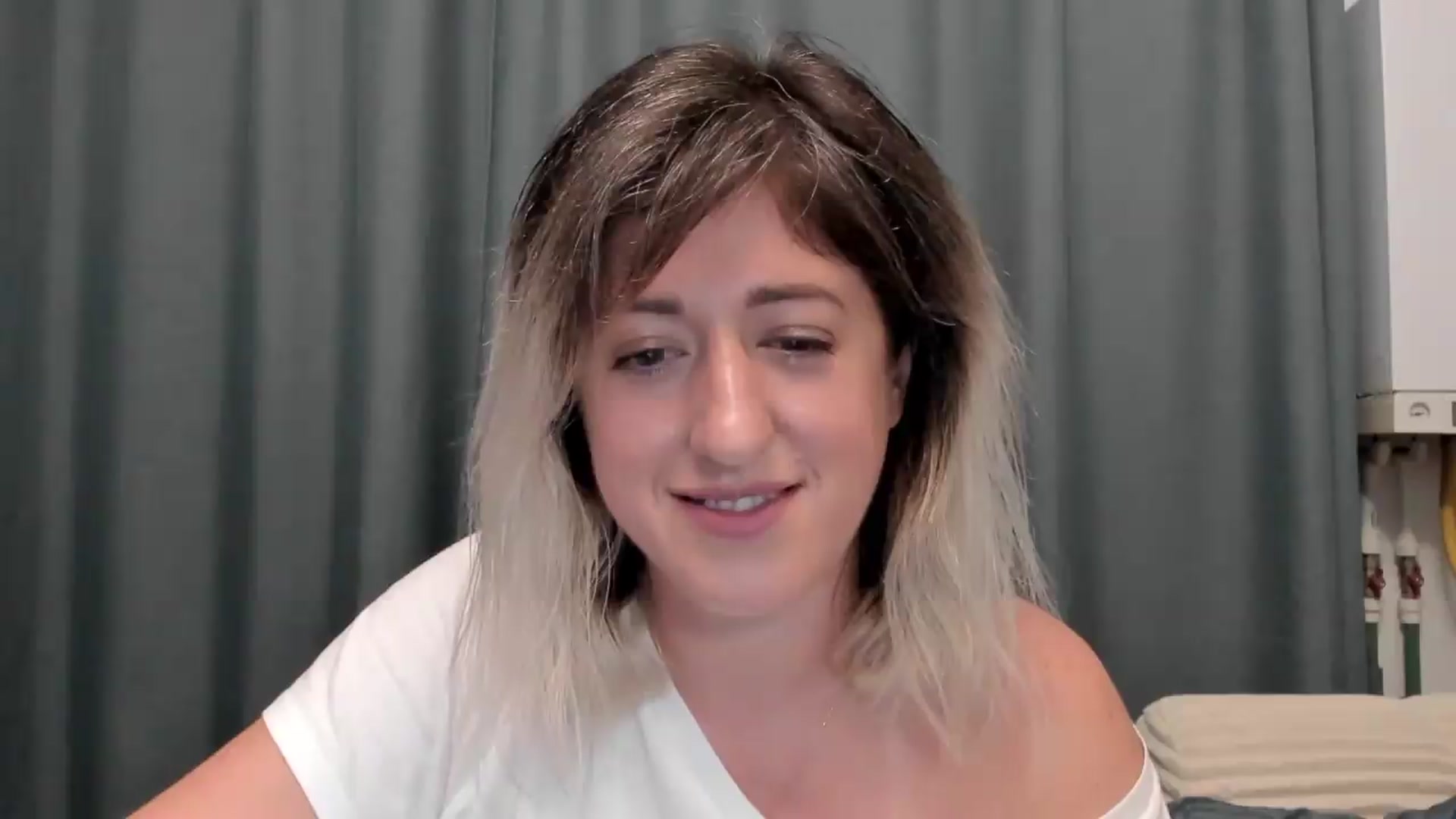 Gallery image thumbnail from SweetDelia_'s myfreecams stream on, 08/01/2026, 01:58 image 2 of 20
