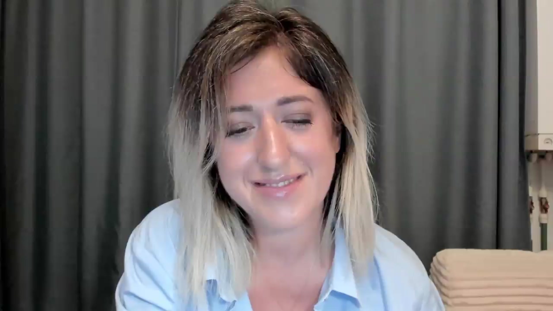 Gallery image thumbnail from SweetDelia_'s myfreecams stream on, 08/05/2026, 03:01 image 15 of 20