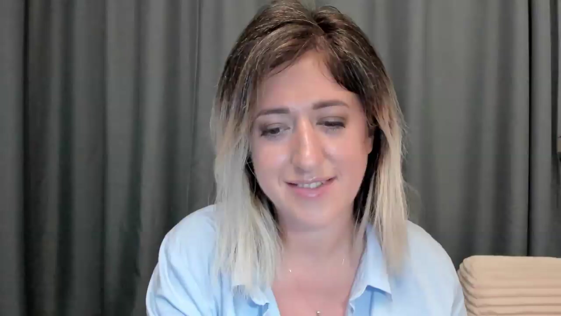 Gallery image thumbnail from SweetDelia_'s myfreecams stream on, 08/05/2026, 03:01 image 16 of 20