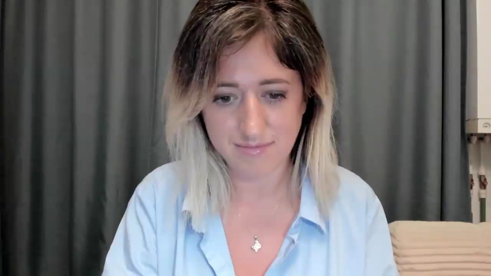 Gallery image thumbnail from SweetDelia_'s myfreecams stream on, 08/05/2026, 03:01 image 10 of 20