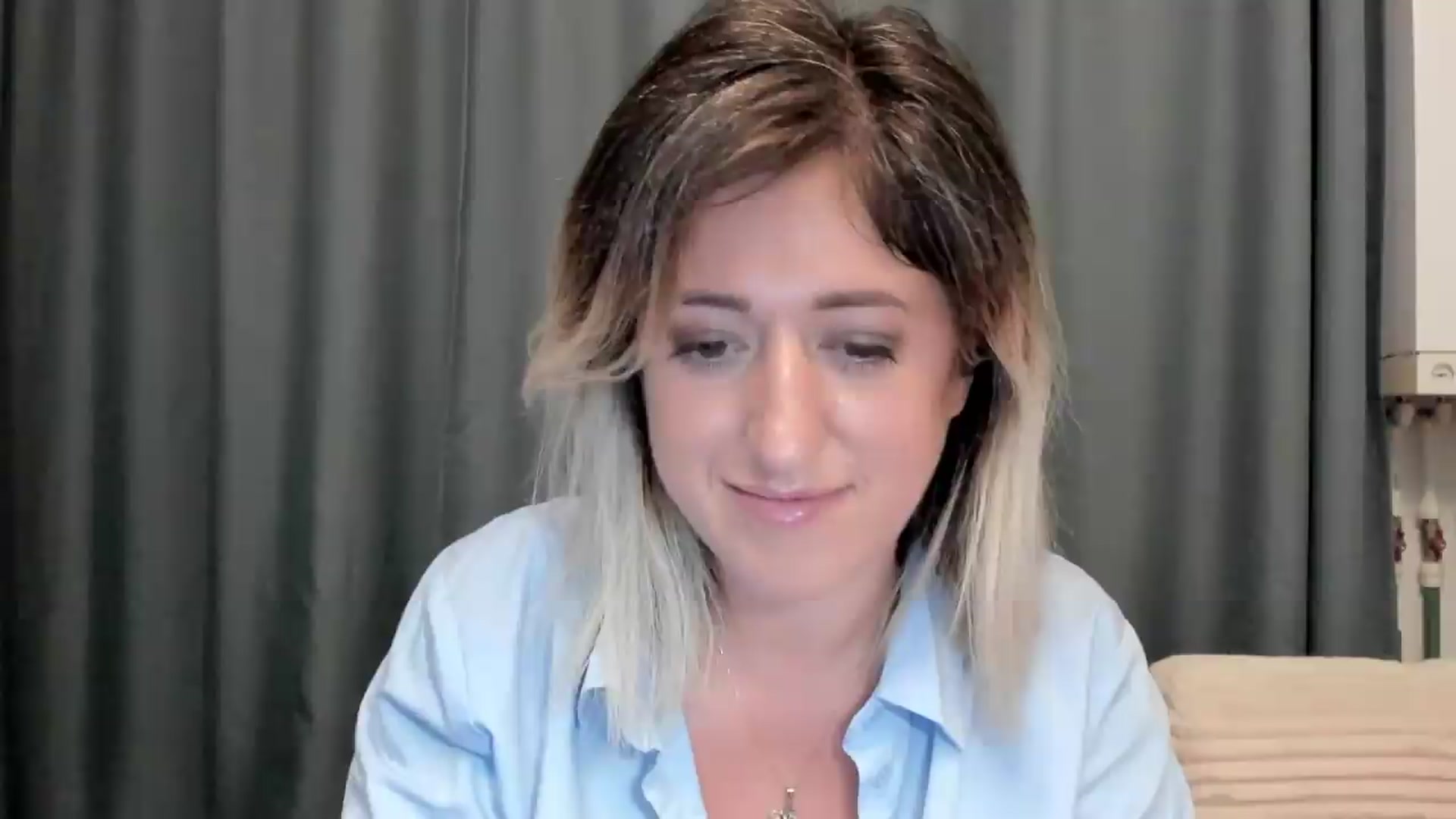 Gallery image thumbnail from SweetDelia_'s myfreecams stream on, 08/05/2026, 03:01 image 14 of 20