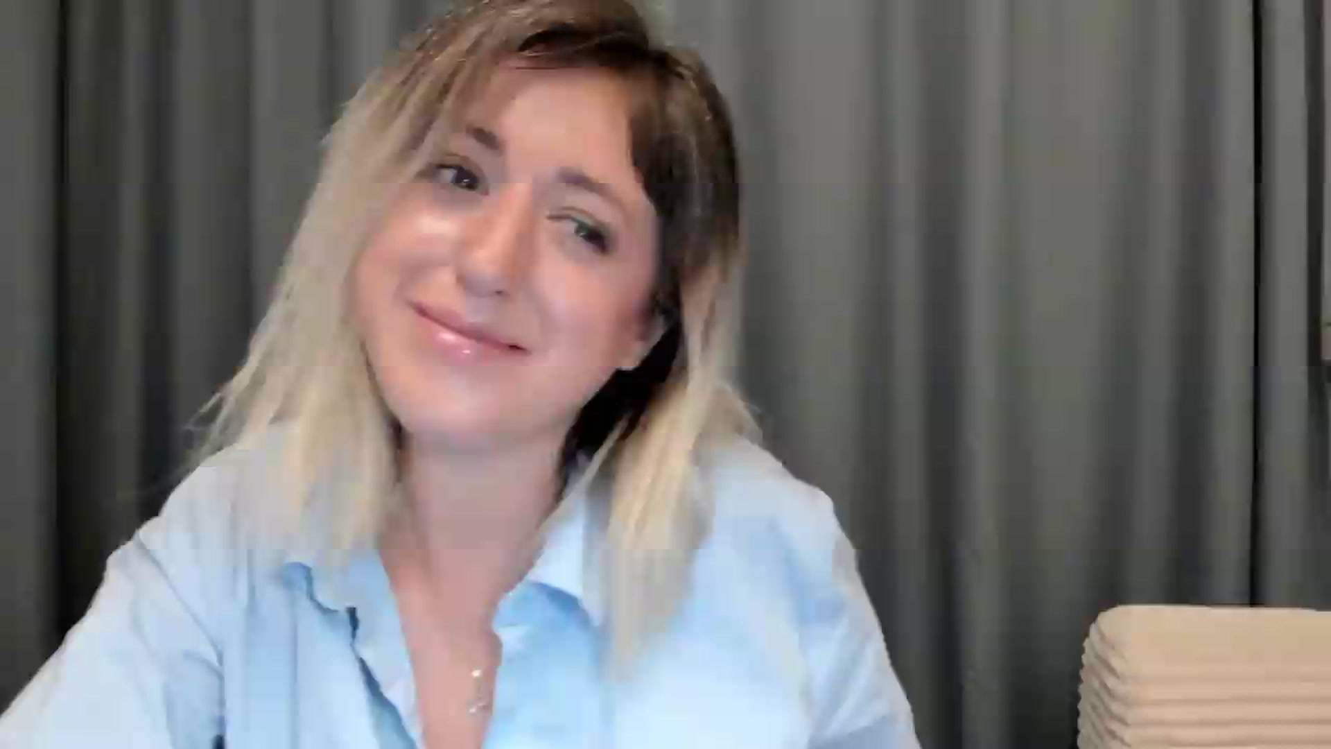 Gallery image thumbnail from SweetDelia_'s myfreecams stream on, 08/05/2026, 03:01 image 17 of 20