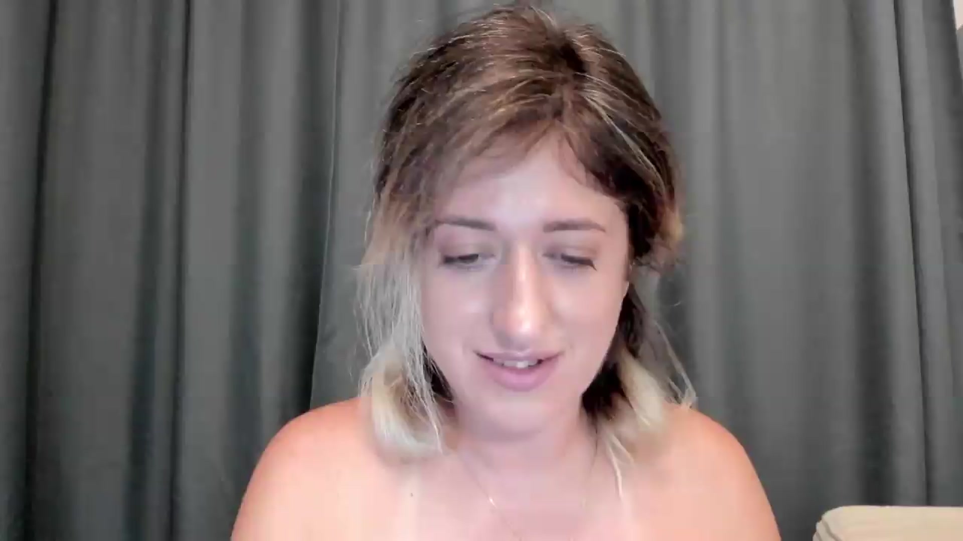 Gallery image thumbnail from SweetDelia_'s myfreecams stream on, 08/07/2026, 01:48 image 10 of 20
