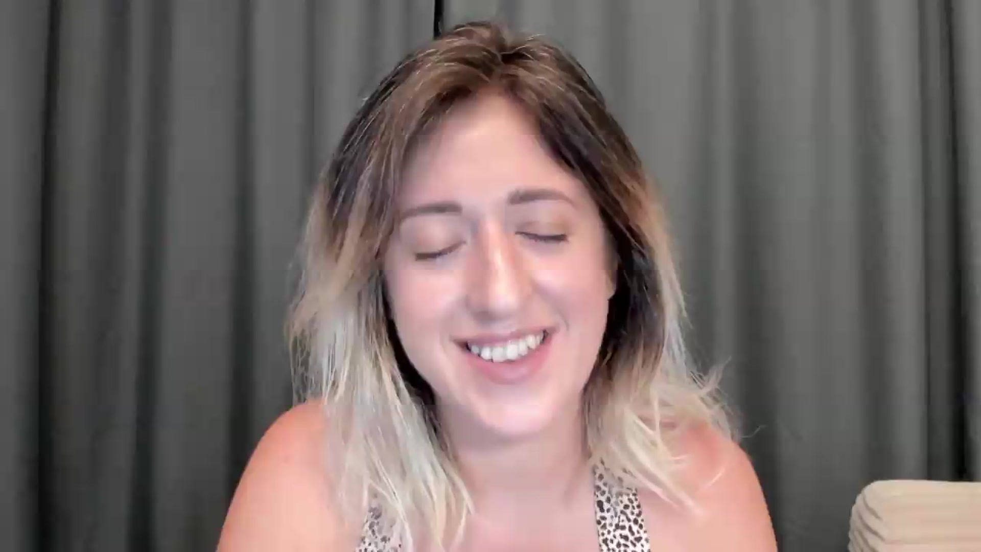 Gallery image thumbnail from SweetDelia_'s myfreecams stream on, 08/12/2026, 01:43 image 3 of 20
