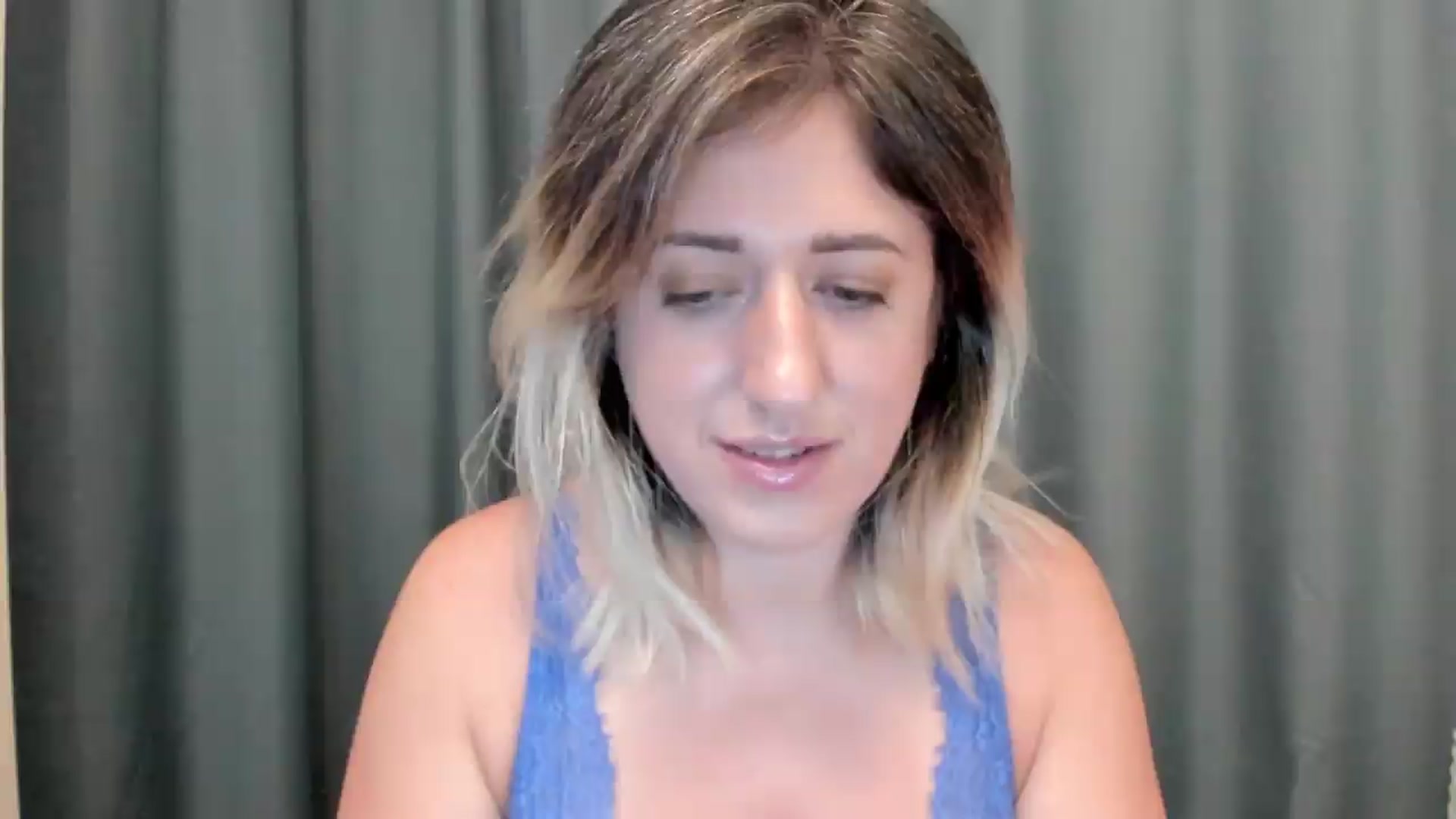 Gallery image thumbnail from SweetDelia_'s myfreecams stream on, 08/13/2026, 01:04 image 9 of 20