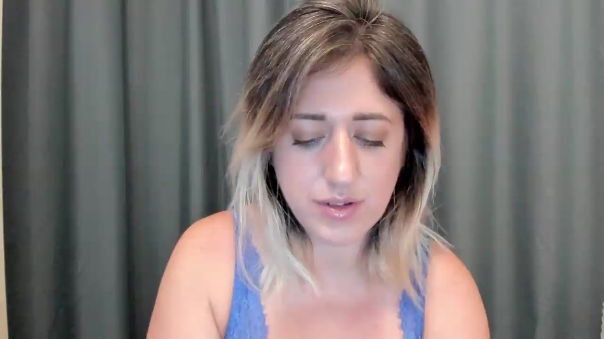 Gallery image thumbnail from SweetDelia_'s myfreecams stream on, 08/13/2026, 01:04 image 13 of 20