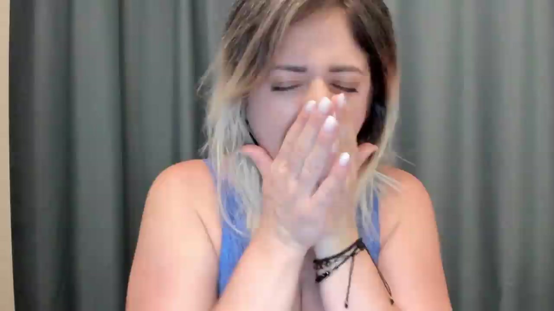 Gallery image thumbnail from SweetDelia_'s myfreecams stream on, 08/13/2026, 01:04 image 15 of 20