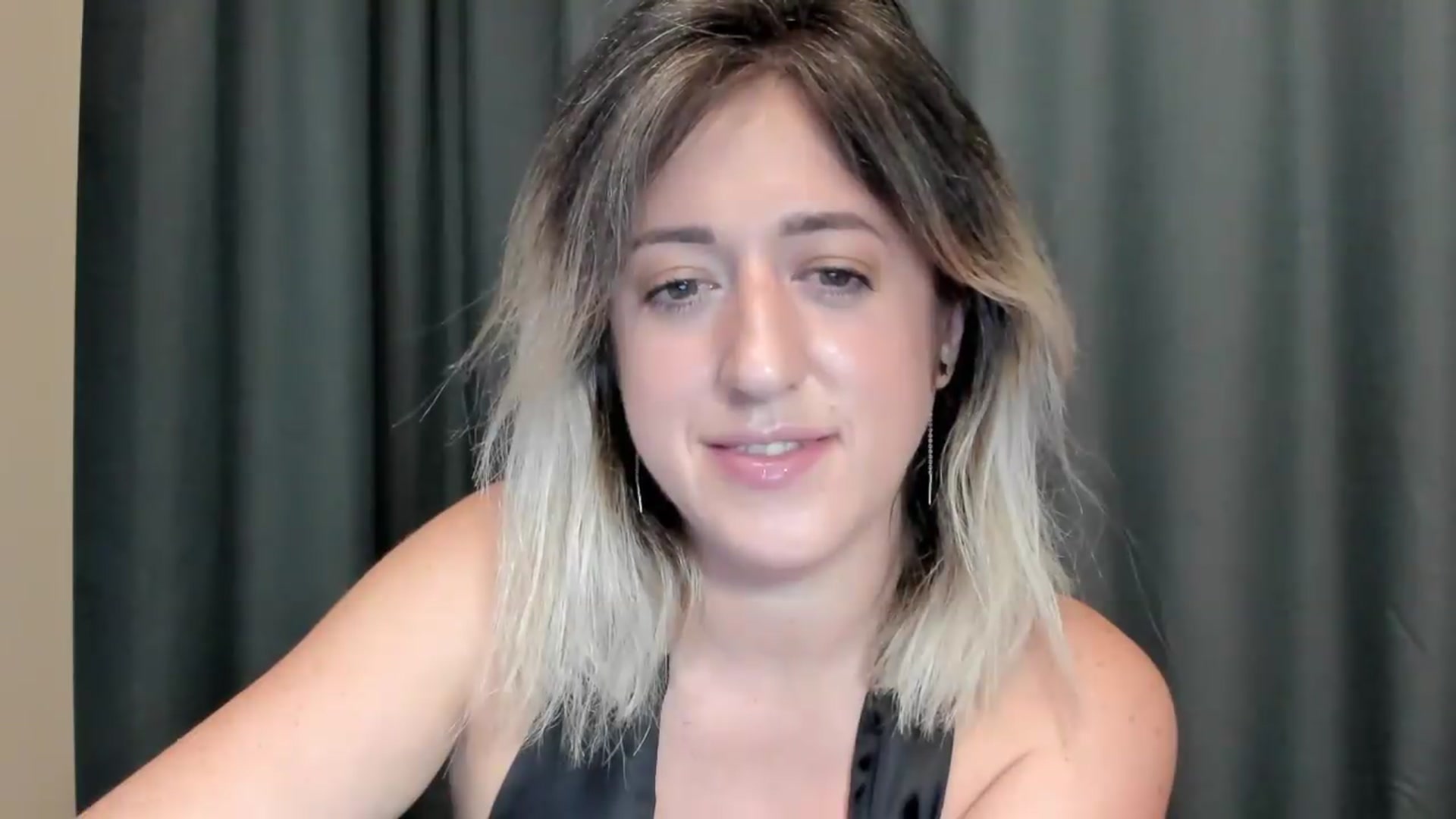 Gallery image thumbnail from SweetDelia_'s myfreecams stream on, 08/14/2026, 01:42 image 8 of 20