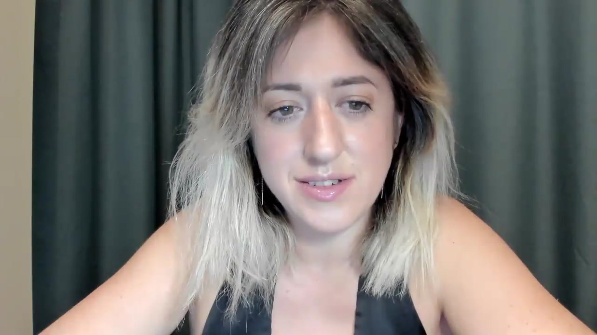 Gallery image thumbnail from SweetDelia_'s myfreecams stream on, 08/14/2026, 01:42 image 20 of 20