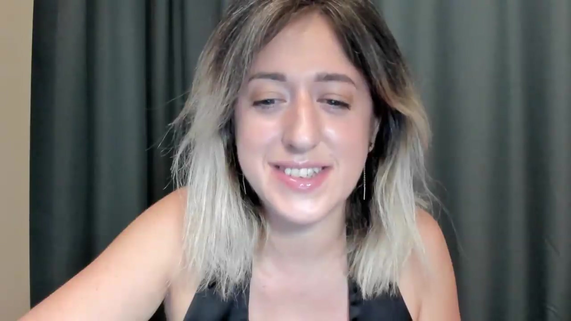 Gallery image thumbnail from SweetDelia_'s myfreecams stream on, 08/14/2026, 01:42 image 7 of 20