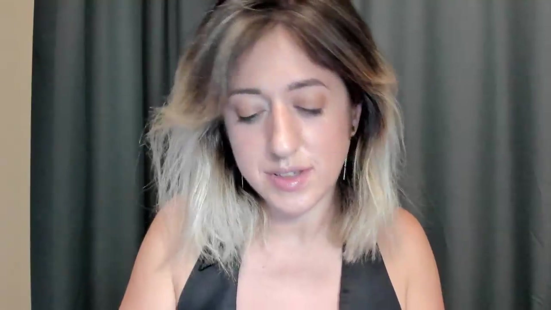Gallery image thumbnail from SweetDelia_'s myfreecams stream on, 08/14/2026, 01:42 image 19 of 20