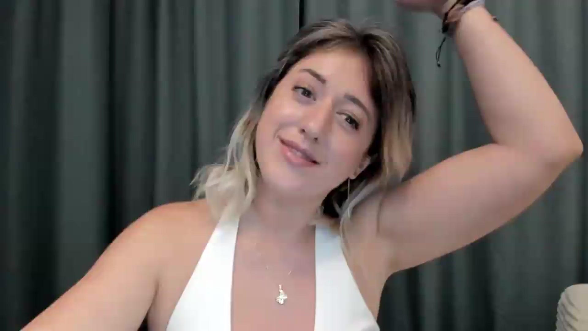 Gallery image thumbnail from SweetDelia_'s myfreecams stream on, 08/17/2026, 24:54 image 11 of 20