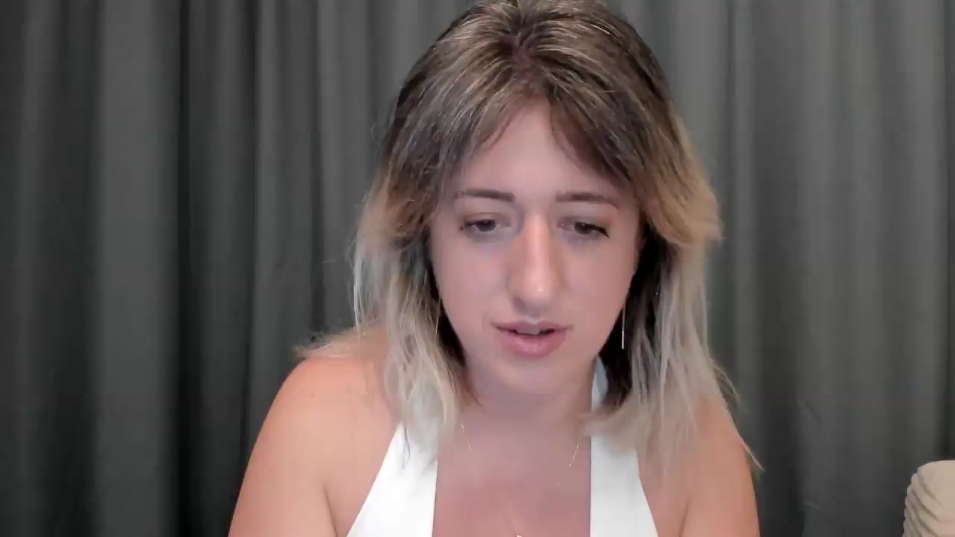 Gallery image thumbnail from SweetDelia_'s myfreecams stream on, 08/17/2026, 24:54 image 12 of 20