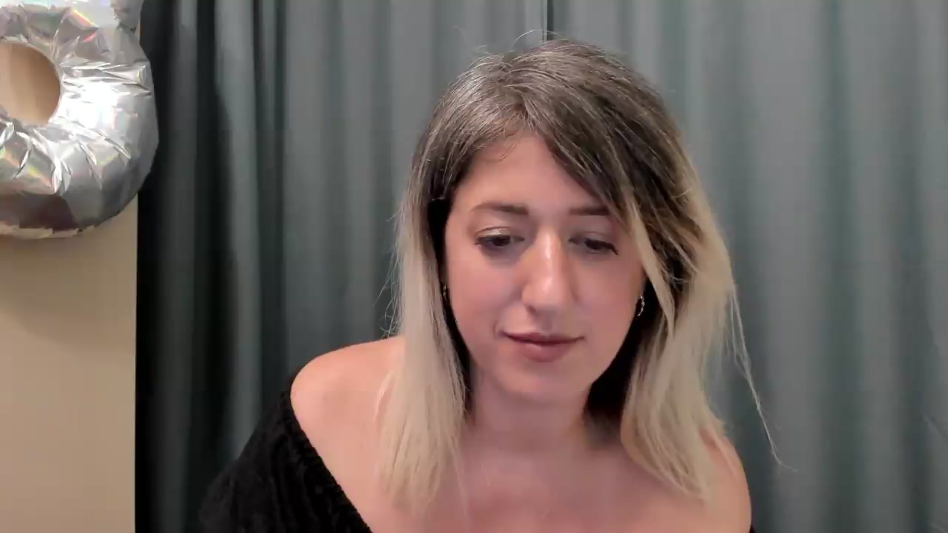 Gallery image thumbnail from SweetDelia_'s myfreecams stream on, 08/24/2026, 02:31 image 12 of 20