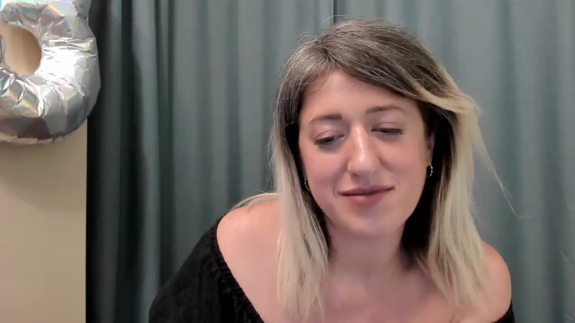 Gallery image thumbnail from SweetDelia_'s myfreecams stream on, 08/24/2026, 02:31 image 9 of 20
