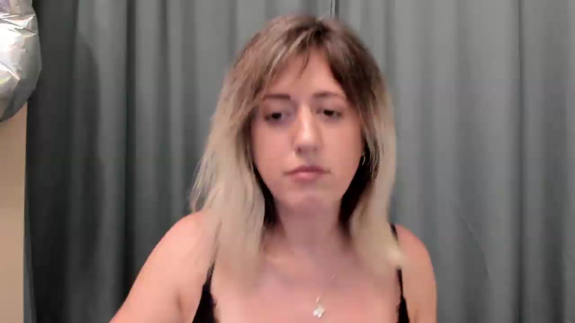 Gallery image thumbnail from SweetDelia_'s myfreecams stream on, 08/27/2026, 01:41 image 8 of 20
