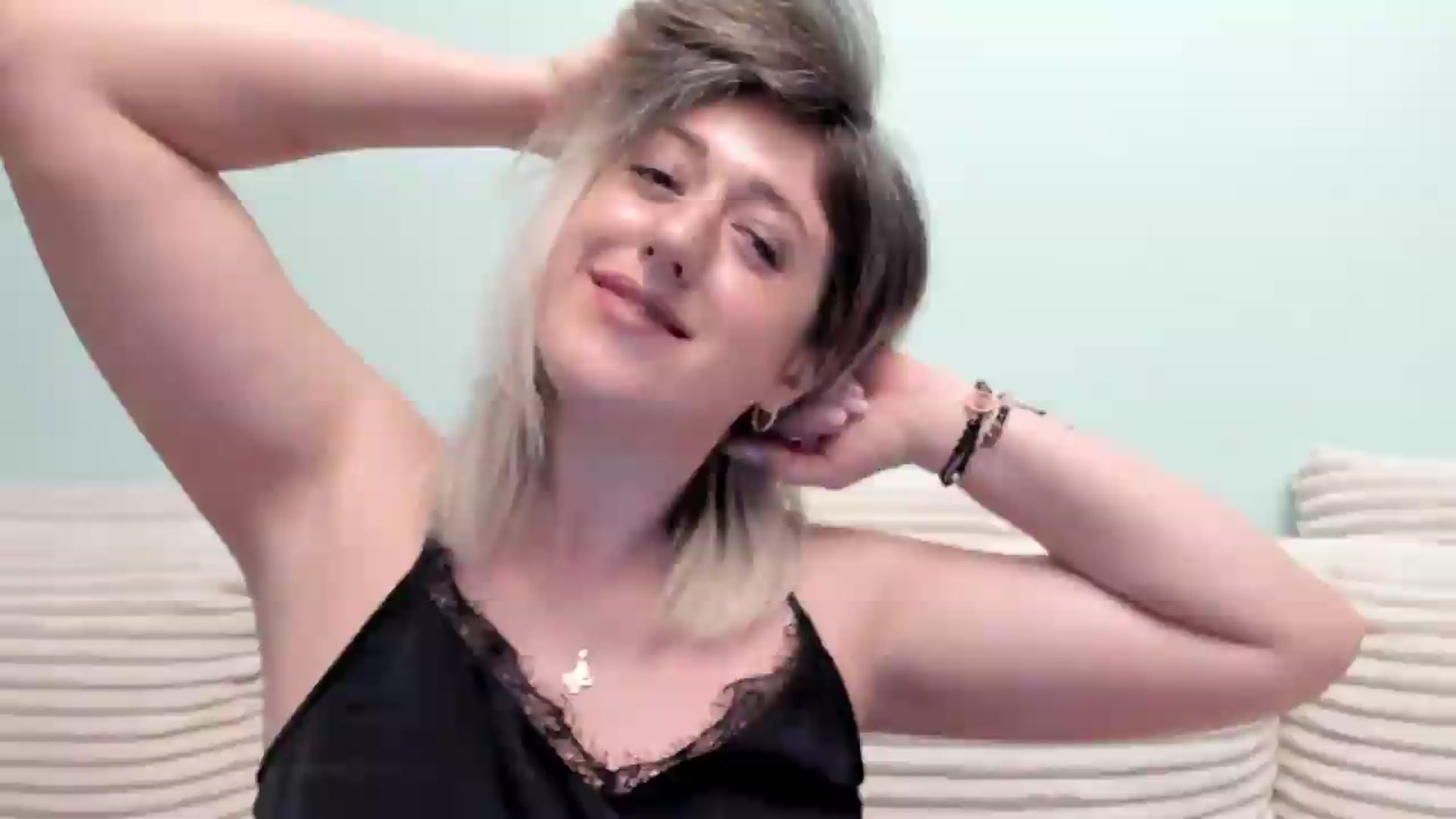 Gallery image thumbnail from SweetDelia_'s myfreecams stream on, 08/31/2026, 01:01 image 8 of 20