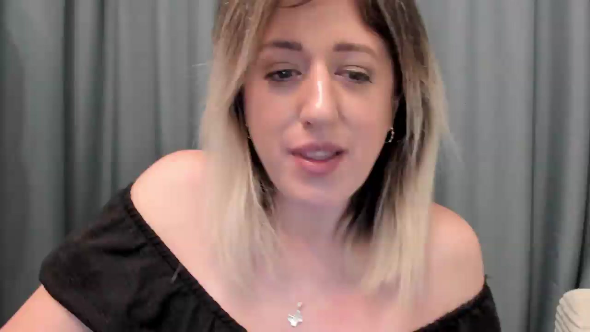 Gallery image thumbnail from SweetDelia_'s myfreecams stream on, 09/01/2026, 23:02 image 6 of 20