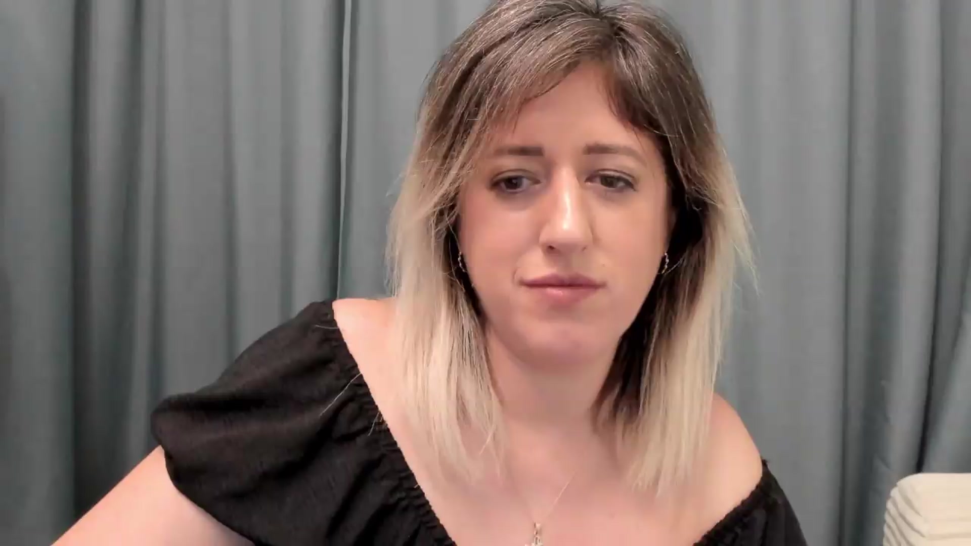 Gallery image thumbnail from SweetDelia_'s myfreecams stream on, 09/01/2026, 23:02 image 12 of 20
