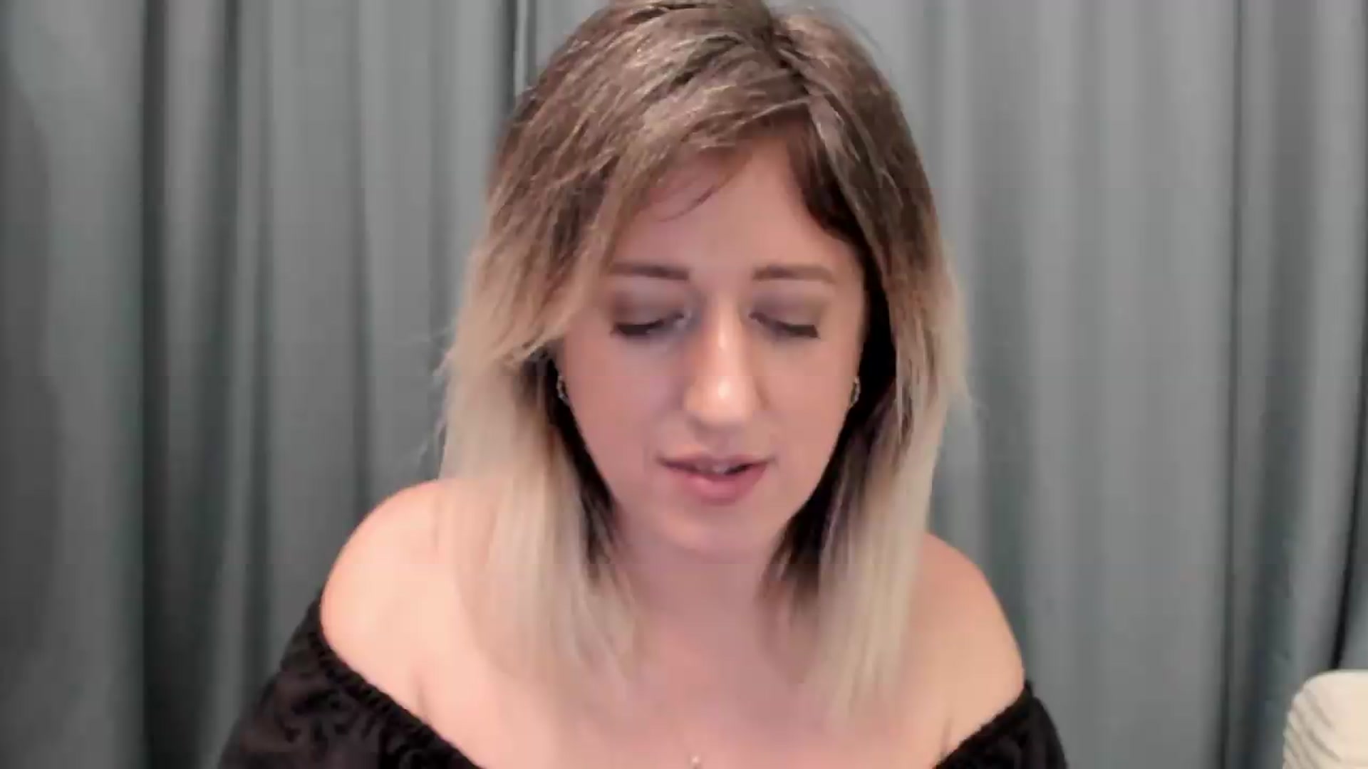 Gallery image thumbnail from SweetDelia_'s myfreecams stream on, 09/01/2026, 23:02 image 4 of 20