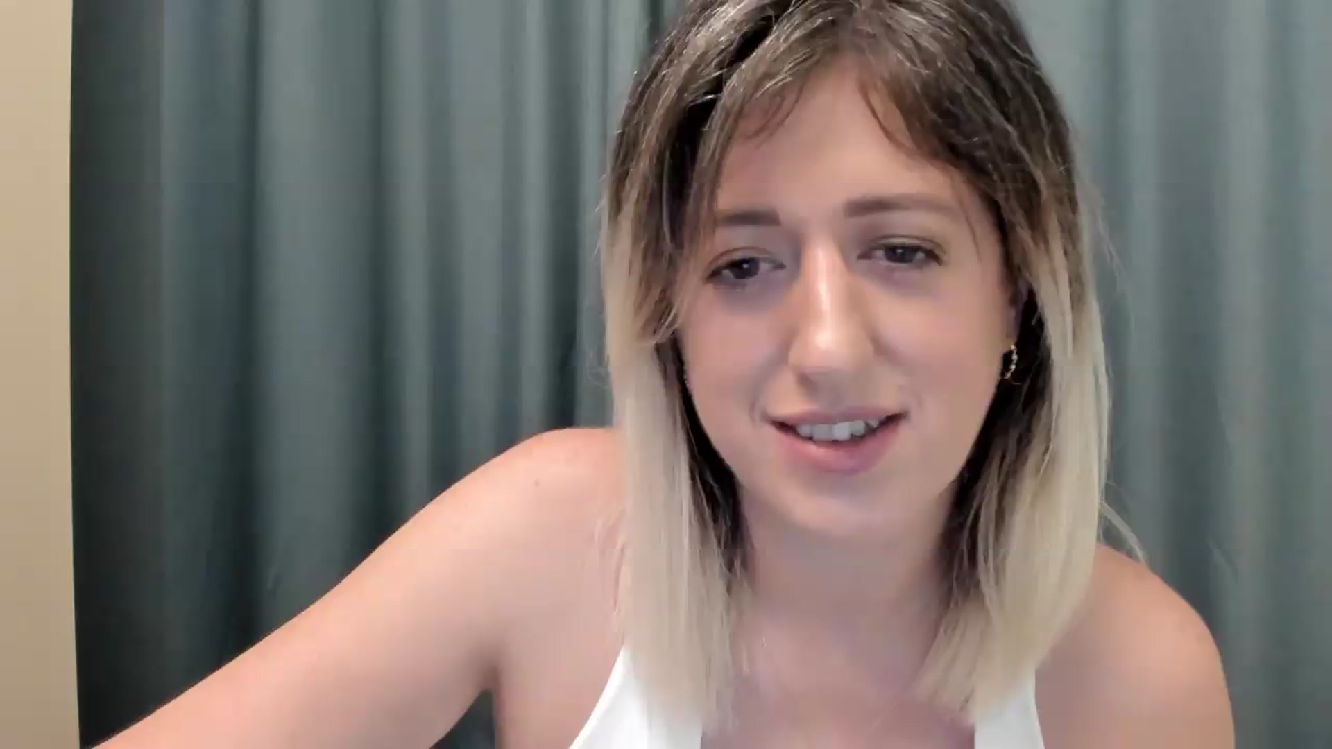 Gallery image thumbnail from SweetDelia_'s myfreecams stream on, 09/03/2026, 24:00 image 12 of 20