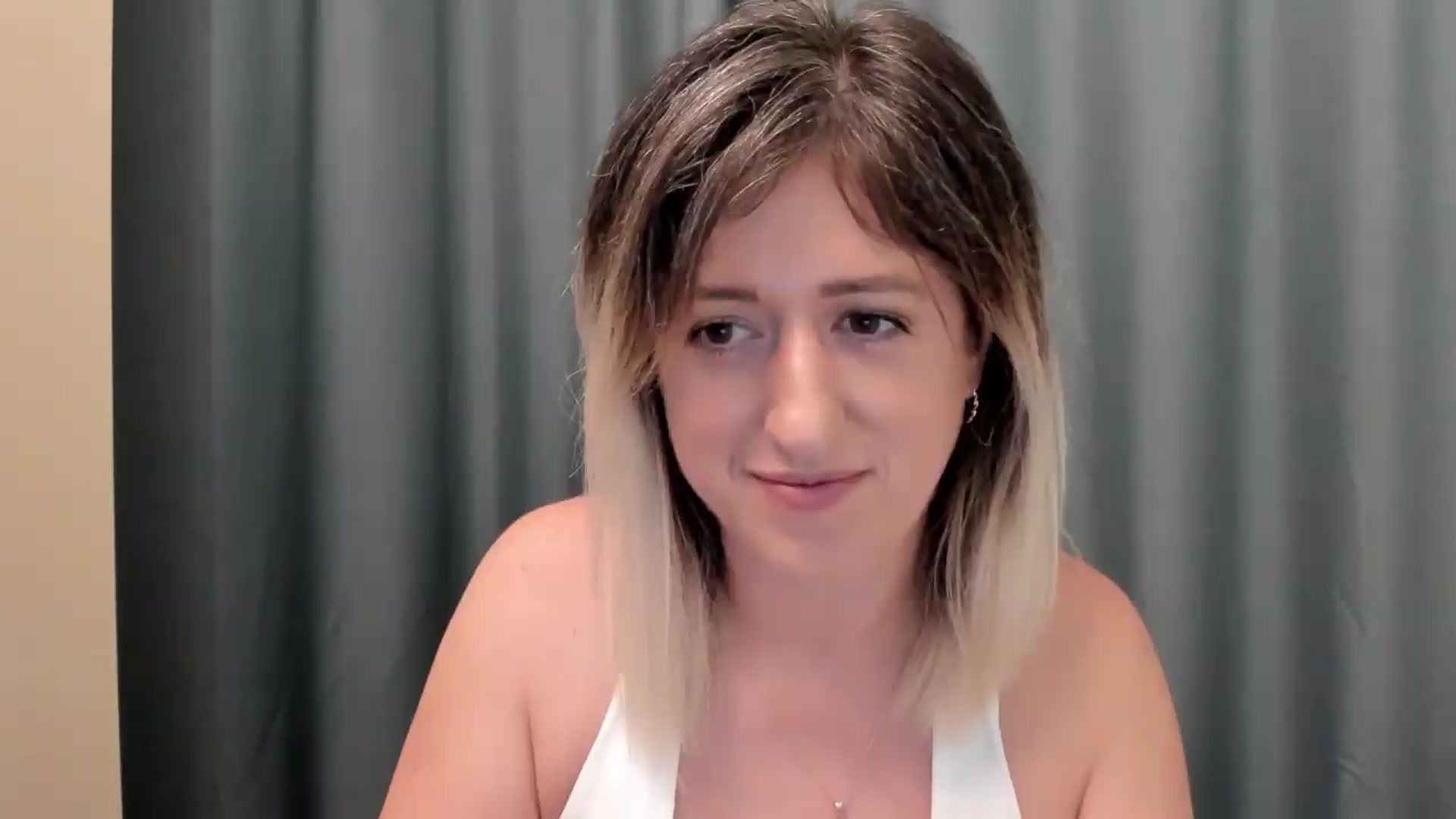 Gallery image thumbnail from SweetDelia_'s myfreecams stream on, 09/03/2026, 24:00 image 4 of 20