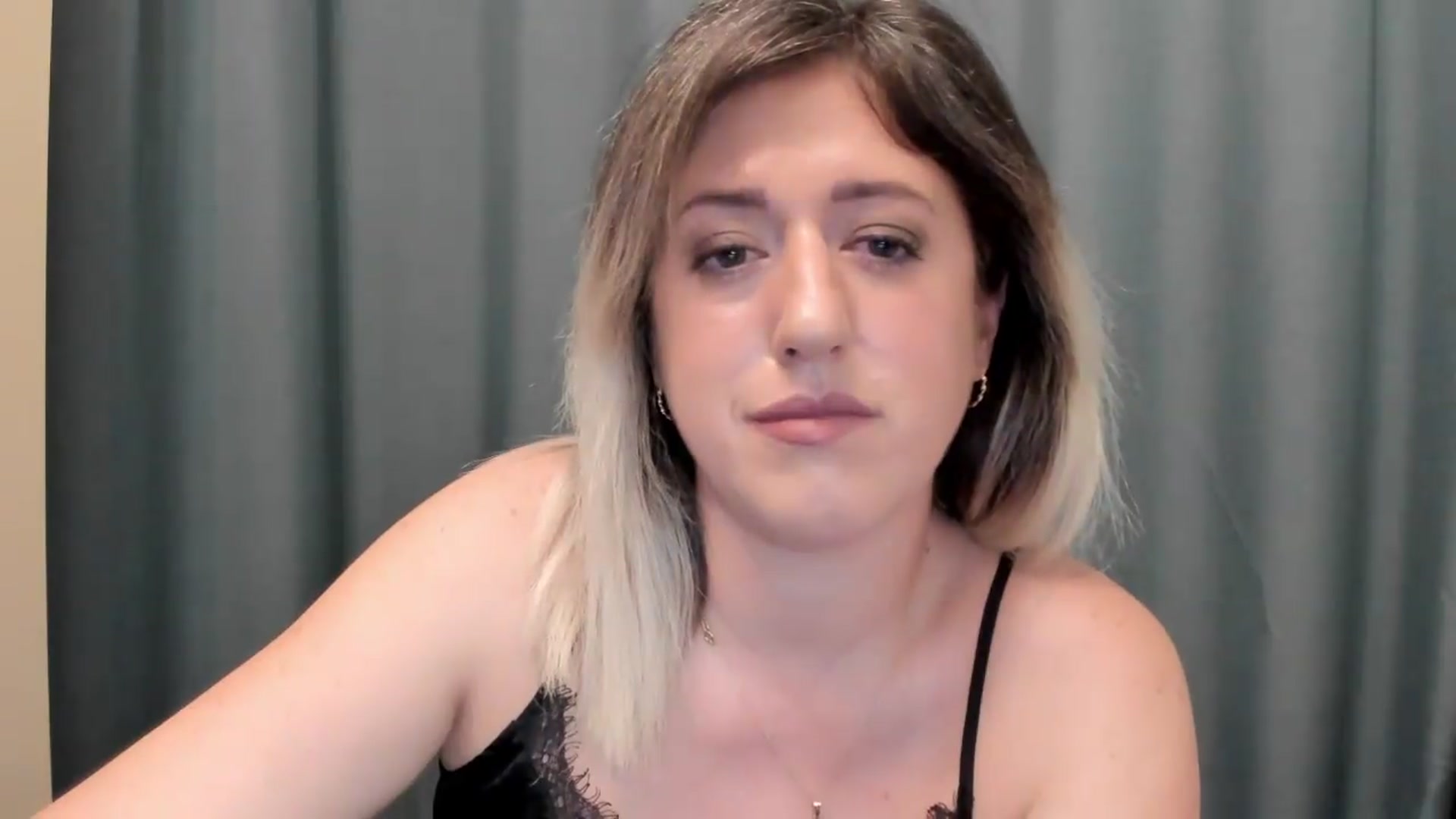 Gallery image thumbnail from SweetDelia_'s myfreecams stream on, 09/07/2026, 22:45 image 15 of 20
