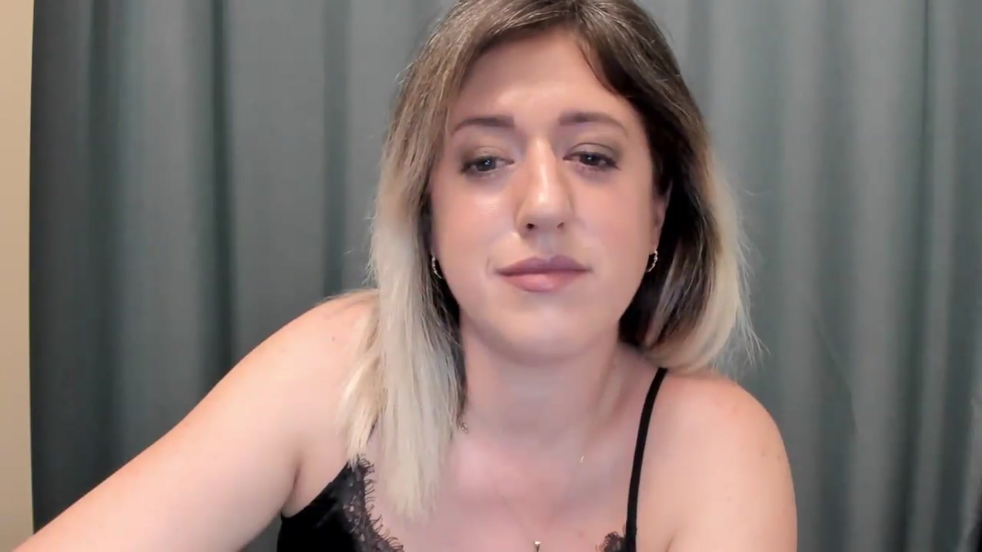 Gallery image thumbnail from SweetDelia_'s myfreecams stream on, 09/07/2026, 22:45 image 11 of 20