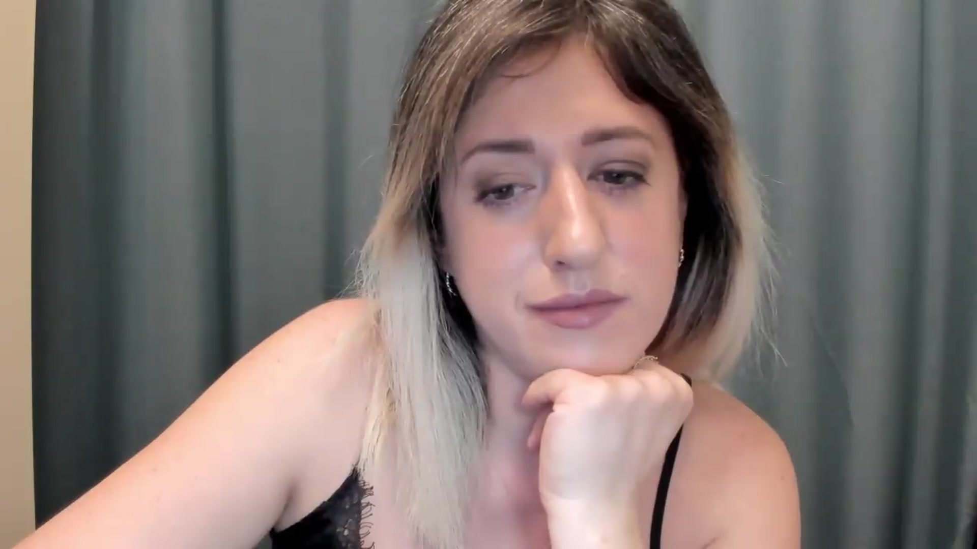 Gallery image thumbnail from SweetDelia_'s myfreecams stream on, 09/07/2026, 22:45 image 18 of 20