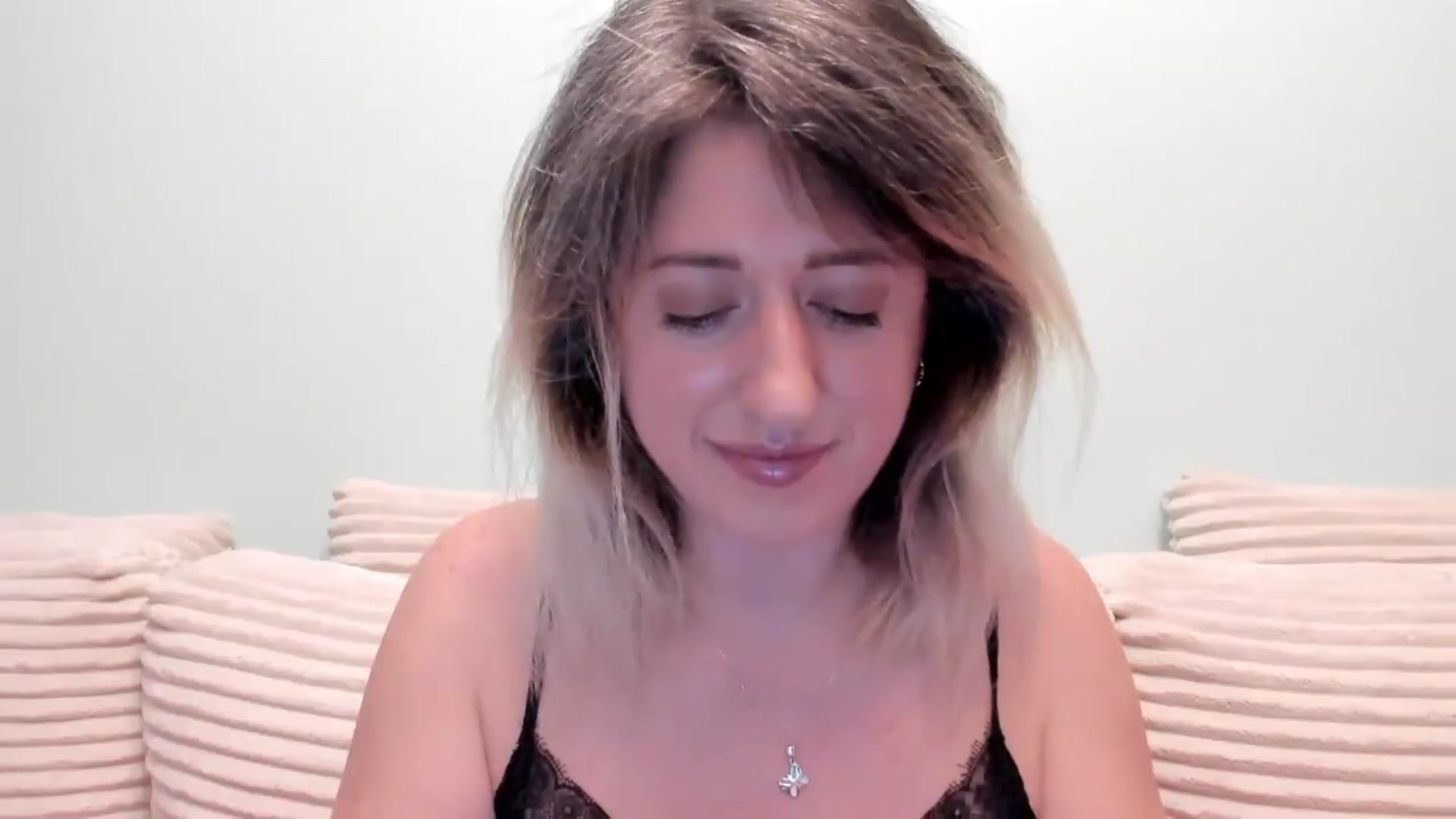 Gallery image thumbnail from SweetDelia_'s myfreecams stream on, 09/11/2026, 24:19 image 9 of 20