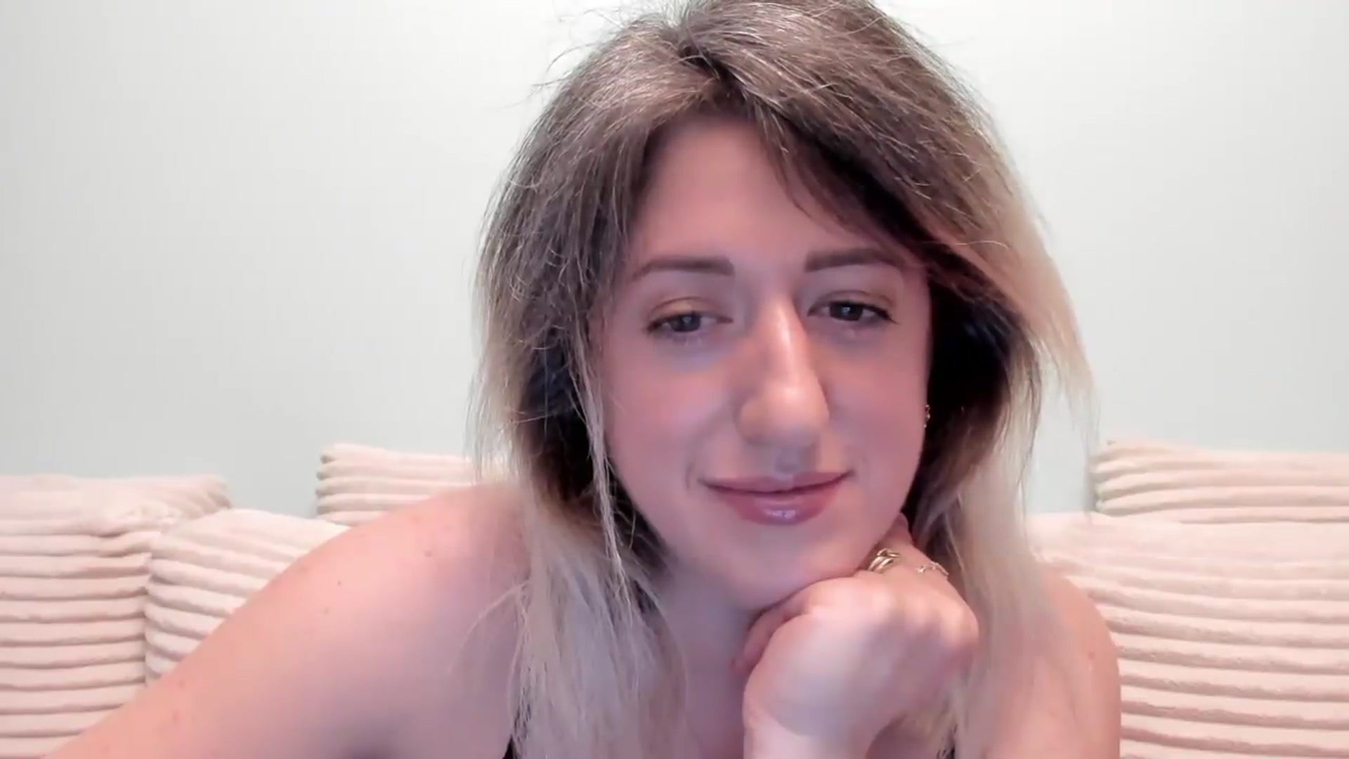 Gallery image thumbnail from SweetDelia_'s myfreecams stream on, 09/11/2026, 24:19 image 8 of 20