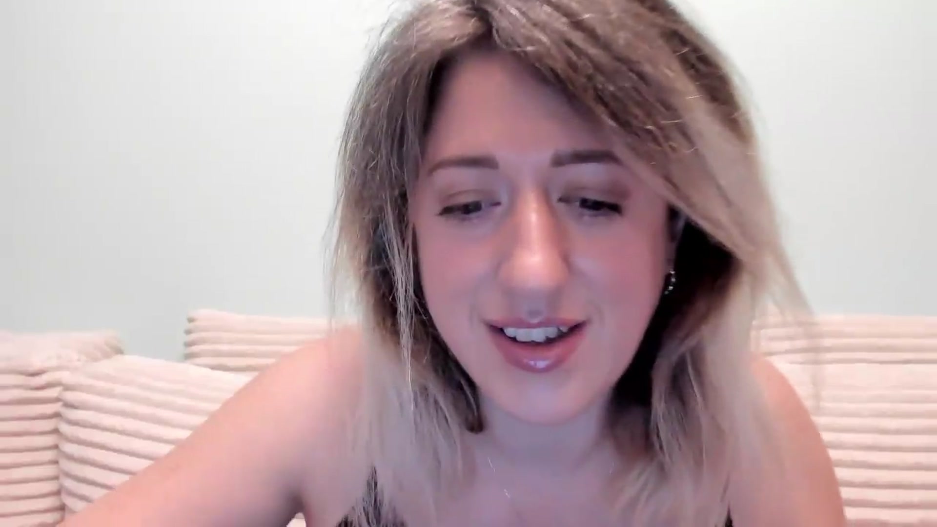 Gallery image thumbnail from SweetDelia_'s myfreecams stream on, 09/11/2026, 24:19 image 13 of 20