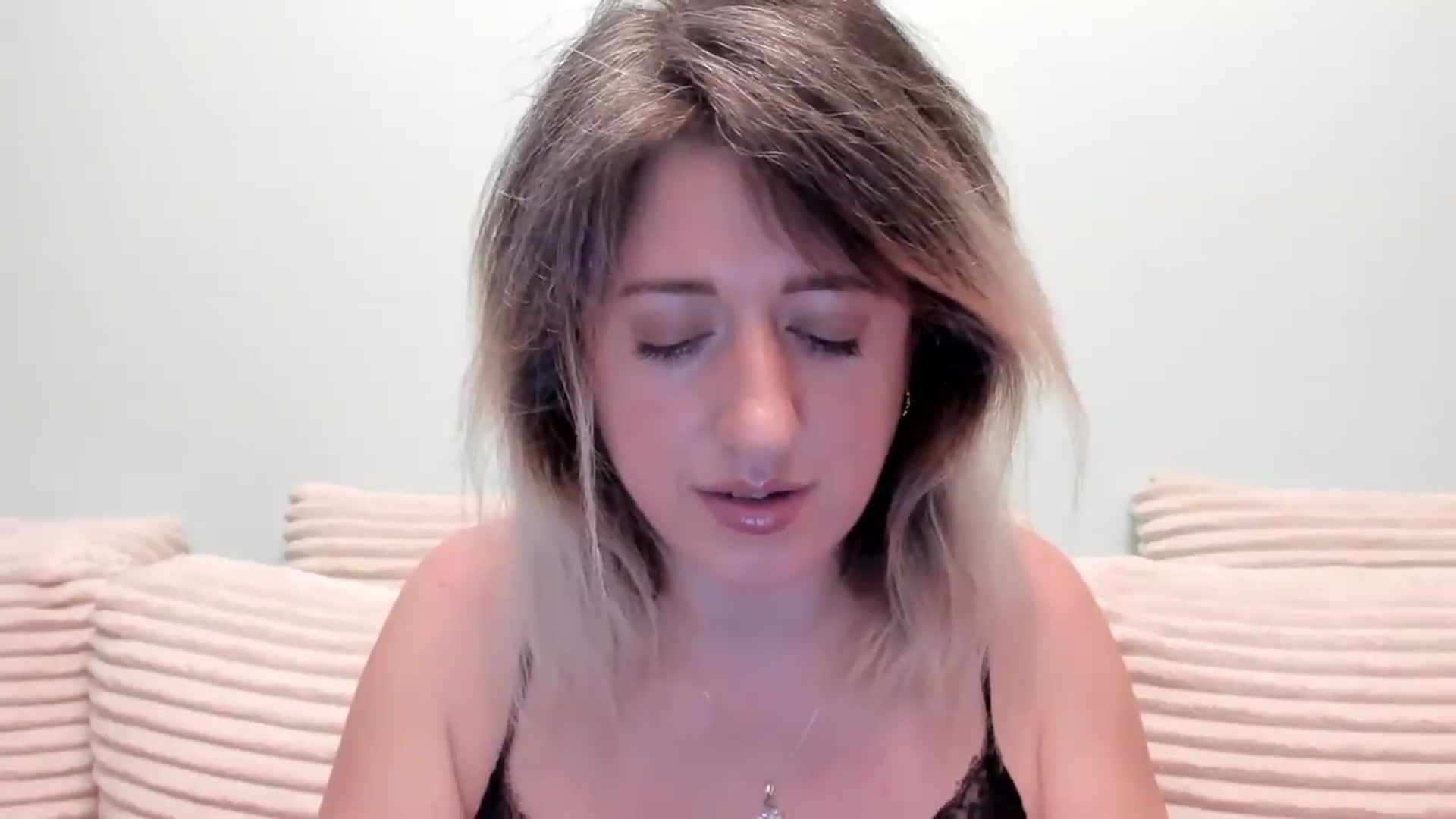 Gallery image thumbnail from SweetDelia_'s myfreecams stream on, 09/11/2026, 24:19 image 10 of 20