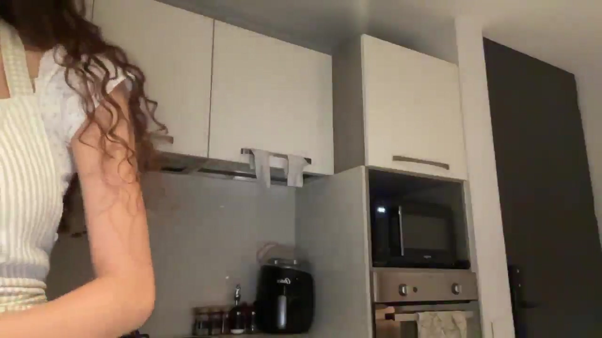 Gallery image thumbnail from SweetEllie's myfreecams stream on, 02/16/2026, 03:09 image 5 of 20