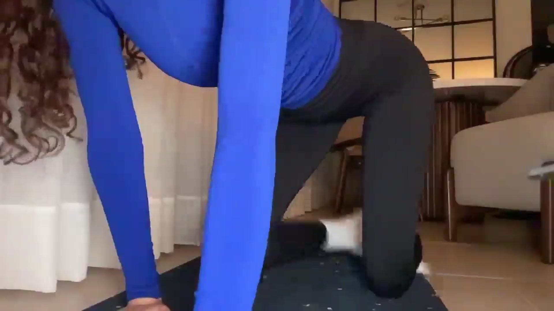 Gallery image thumbnail from SweetEllie's myfreecams stream on, 02/18/2026, 03:08 image 10 of 20