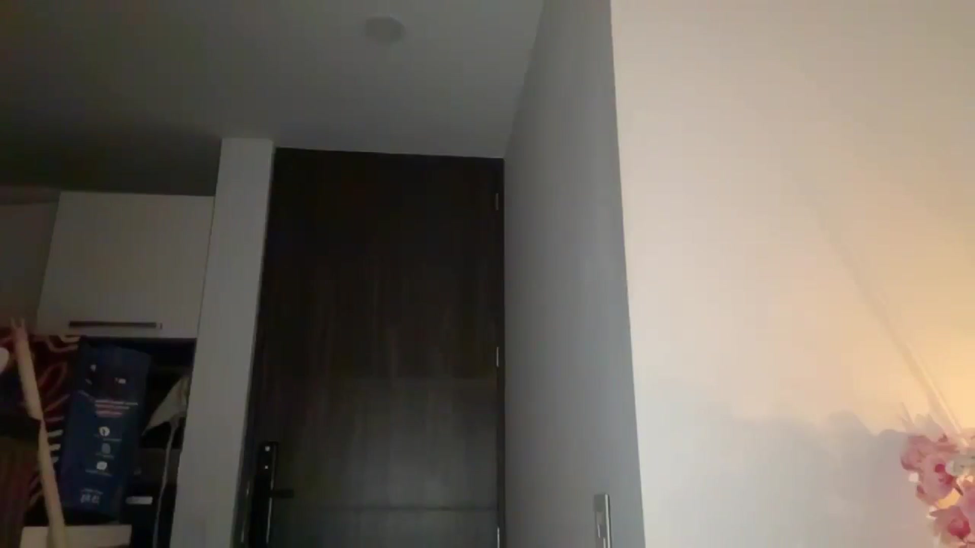 Gallery image thumbnail from SweetEllie's myfreecams stream on, 02/19/2026, 02:59 image 11 of 20
