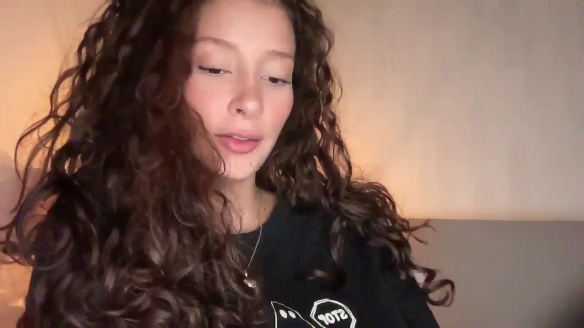 Gallery image thumbnail from SweetEllie's myfreecams stream on, 02/20/2026, 24:20 image 6 of 20