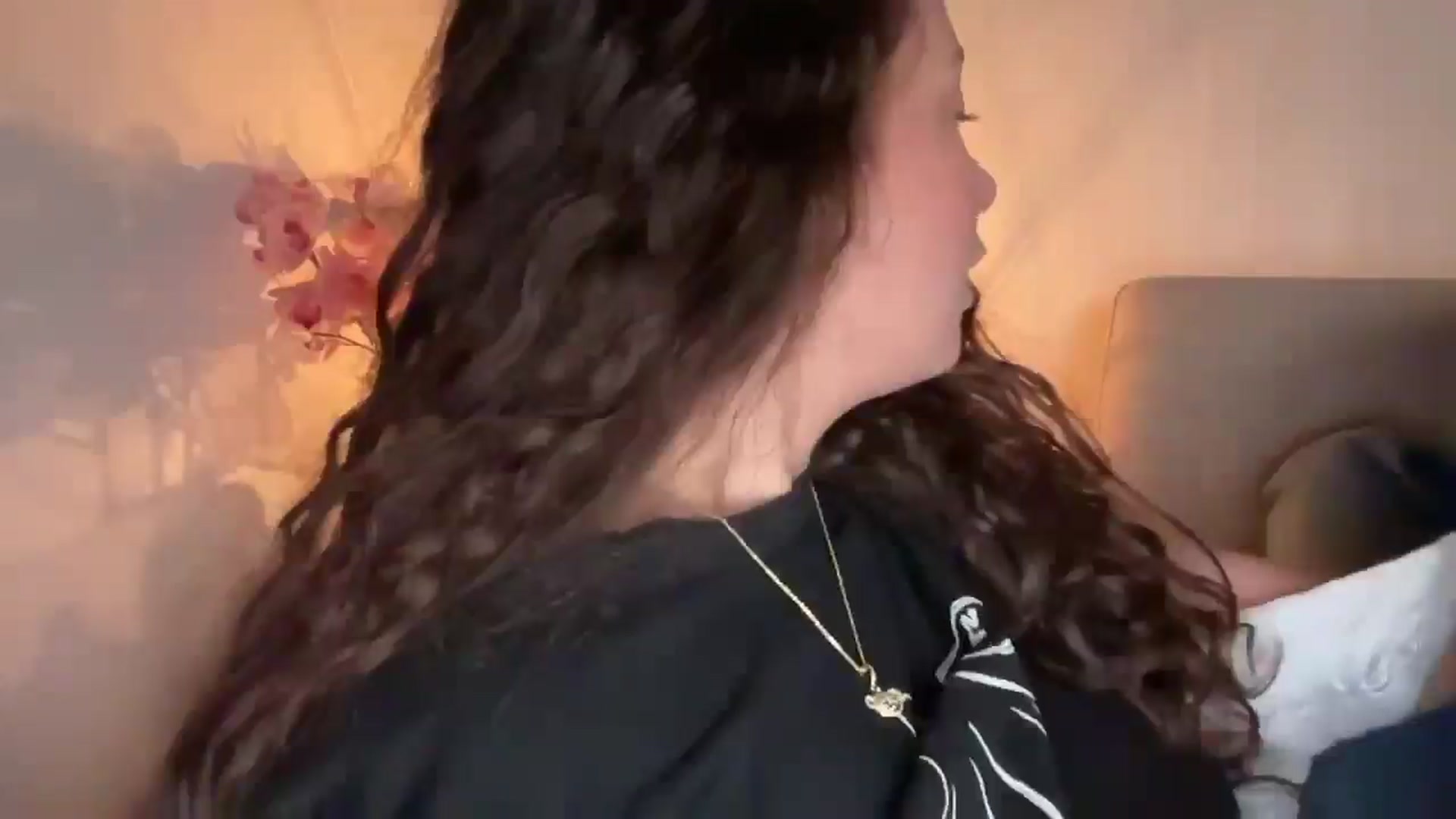 Gallery image thumbnail from SweetEllie's myfreecams stream on, 02/20/2026, 24:20 image 20 of 20