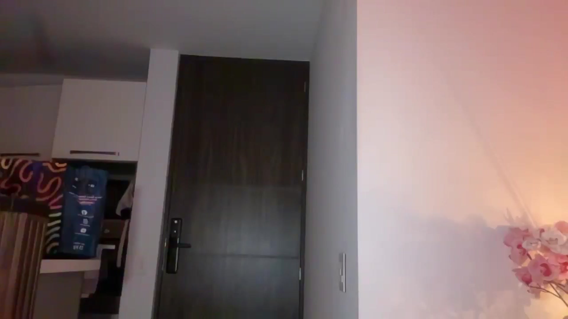 Gallery image thumbnail from SweetEllie's myfreecams stream on, 02/21/2026, 02:47 image 6 of 20