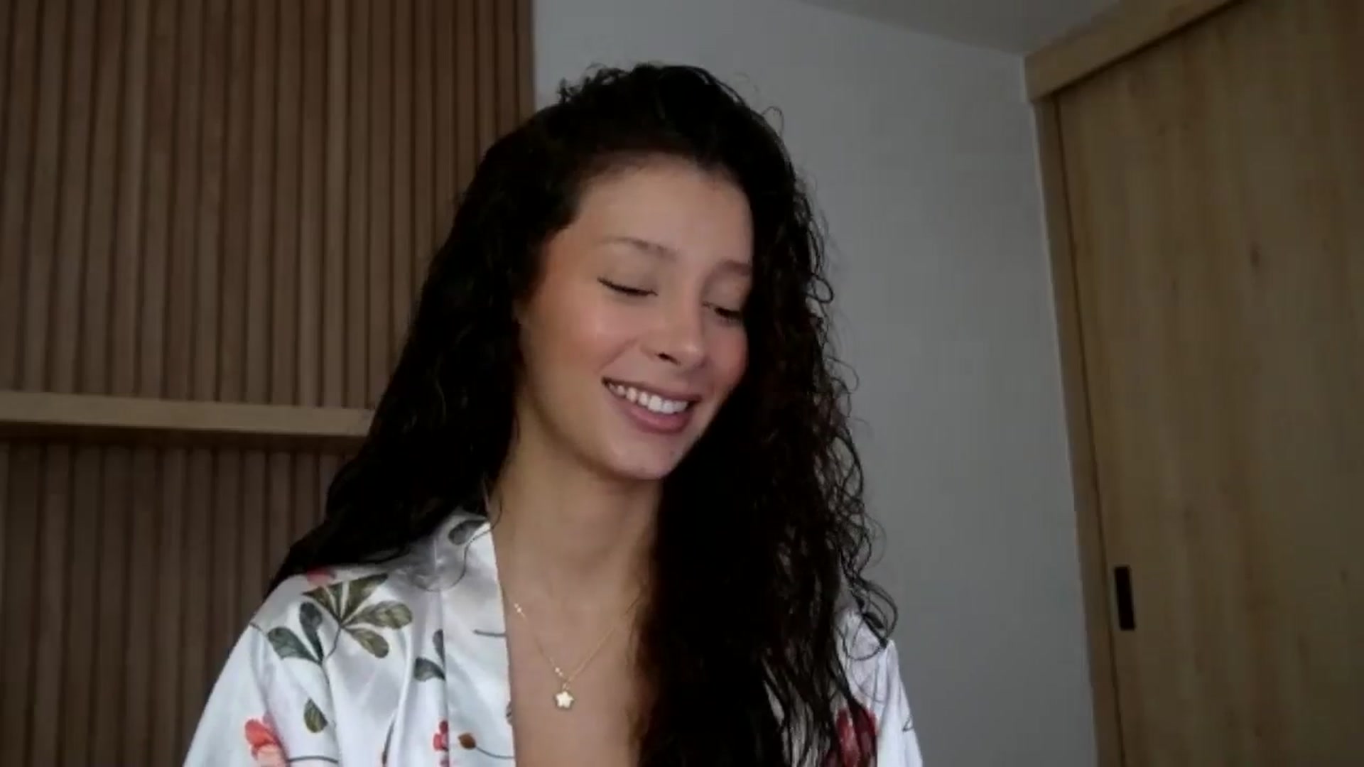 Gallery image thumbnail from SweetEllie's myfreecams stream on, 02/25/2026, 24:39 image 9 of 20