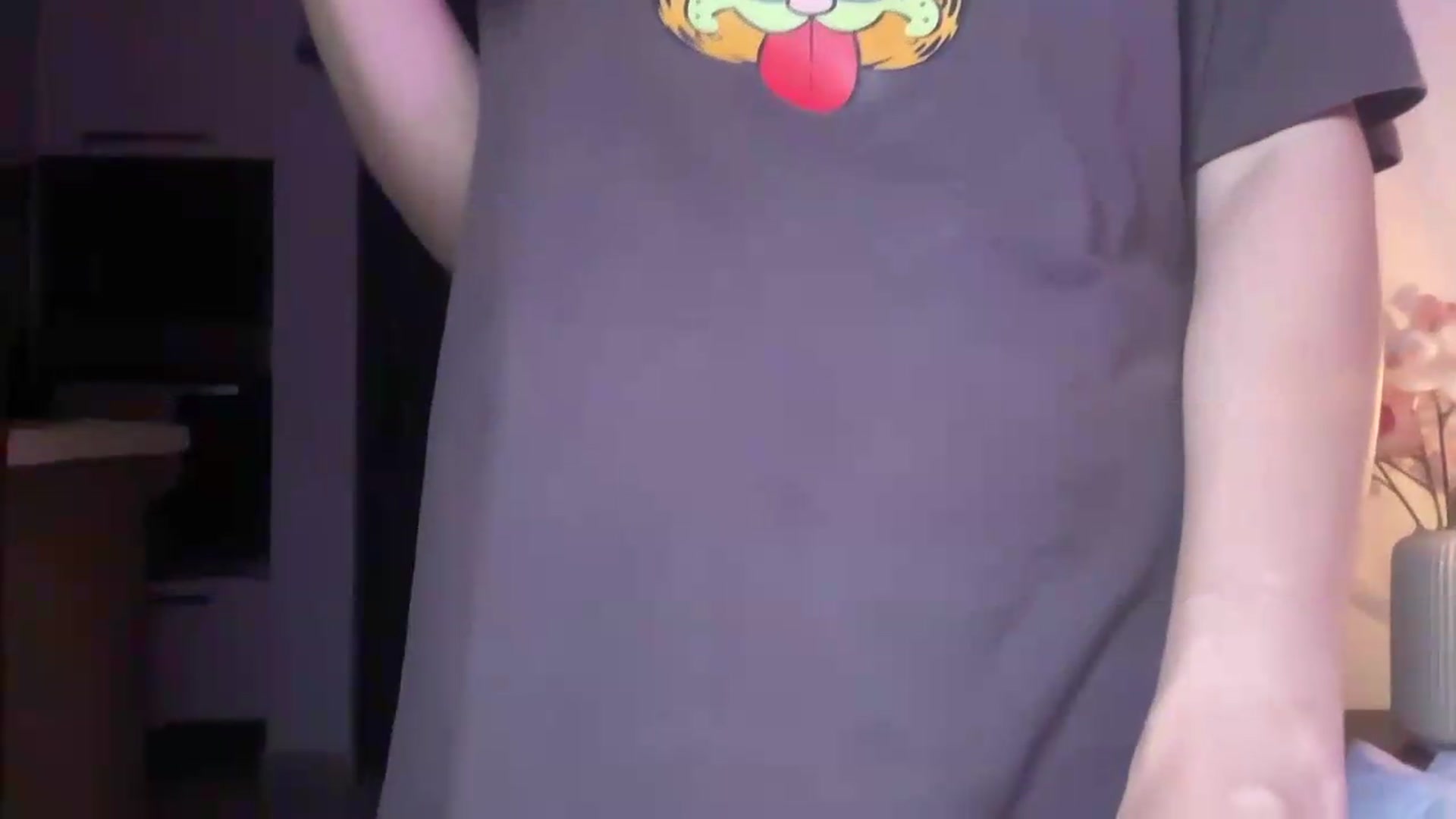 Gallery image thumbnail from SweetEllie's myfreecams stream on, 05/29/2026, 05:40 image 19 of 20