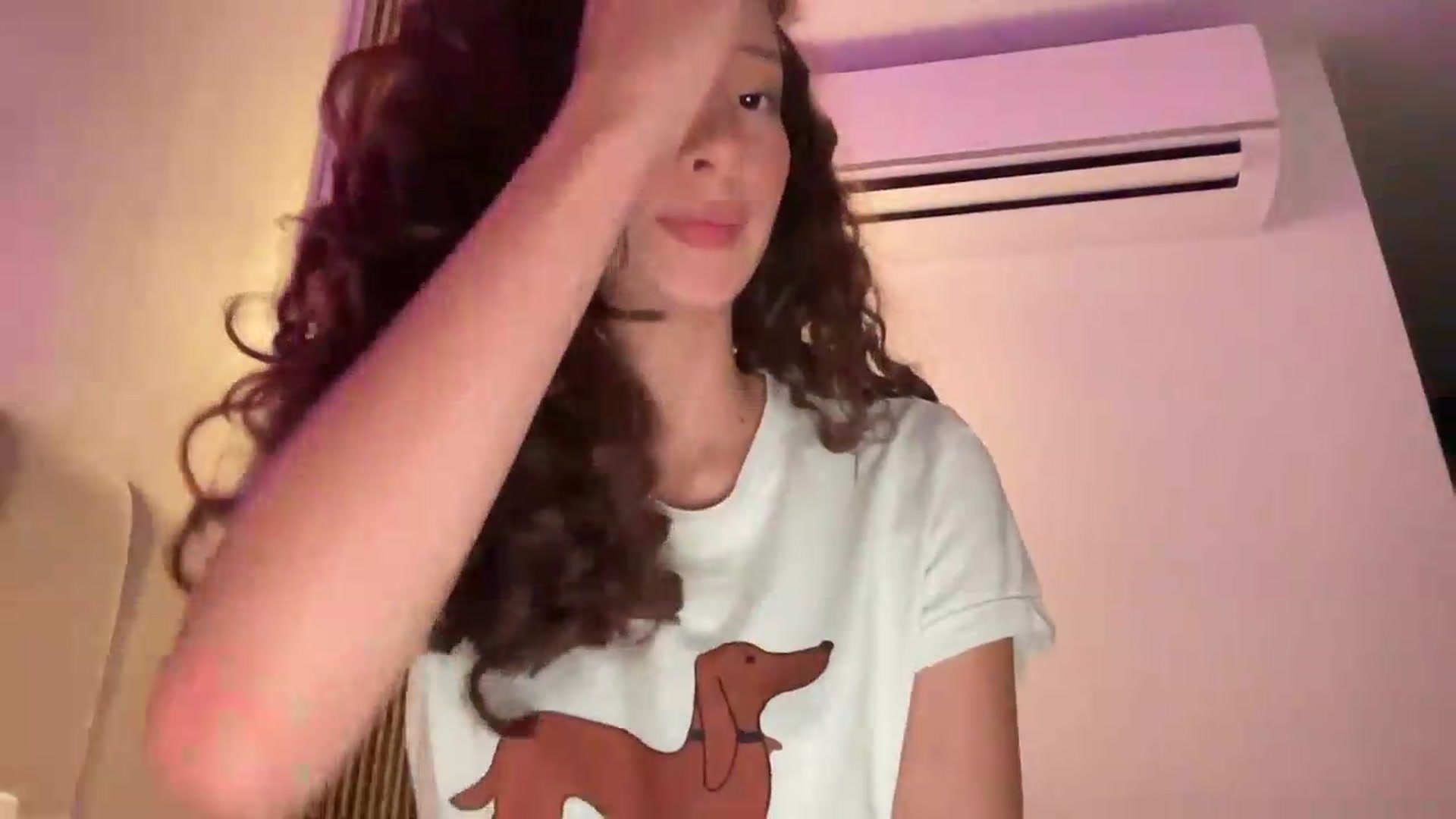 Gallery image thumbnail from SweetEllie's myfreecams stream on, 06/04/2026, 06:16 image 16 of 20