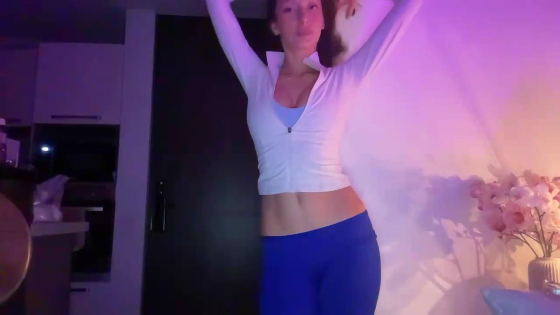 Gallery image thumbnail from SweetEllie's myfreecams stream on, 06/07/2026, 08:10 image 12 of 20