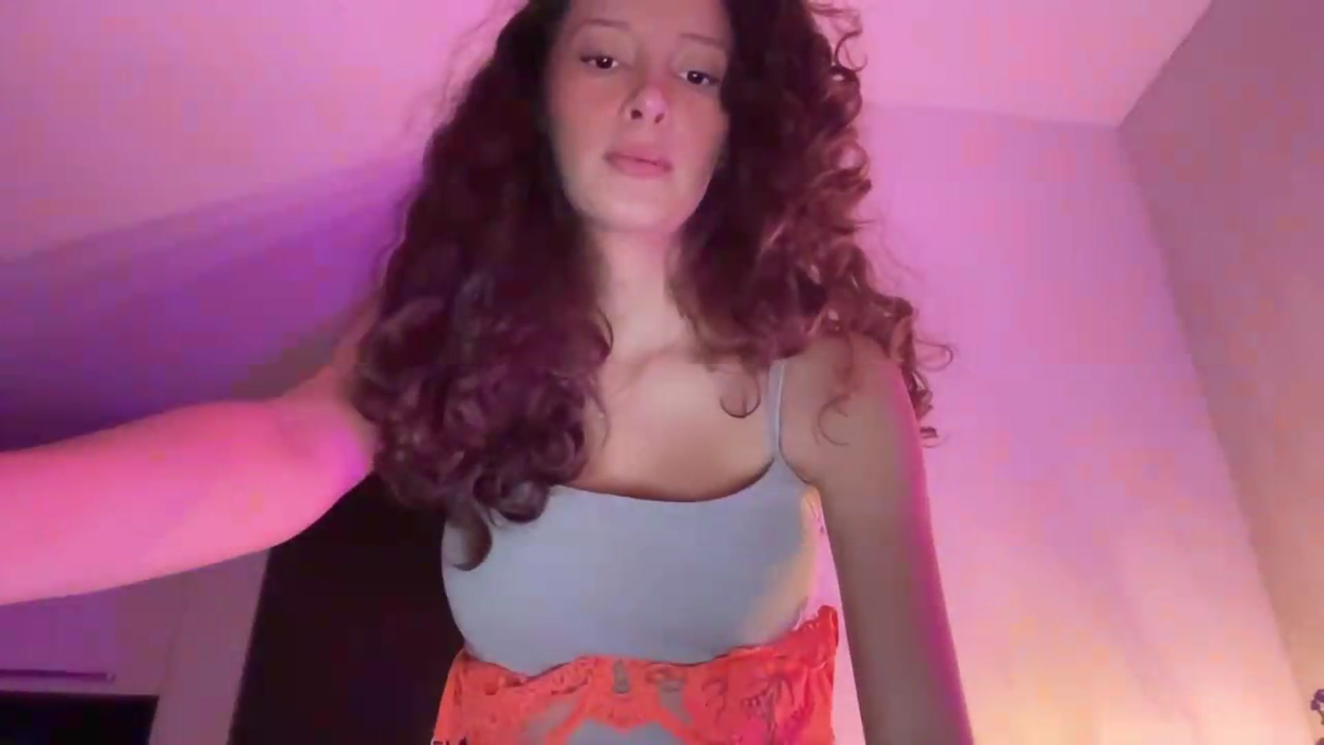 Gallery image thumbnail from SweetEllie's myfreecams stream on, 06/14/2026, 06:22 image 10 of 20