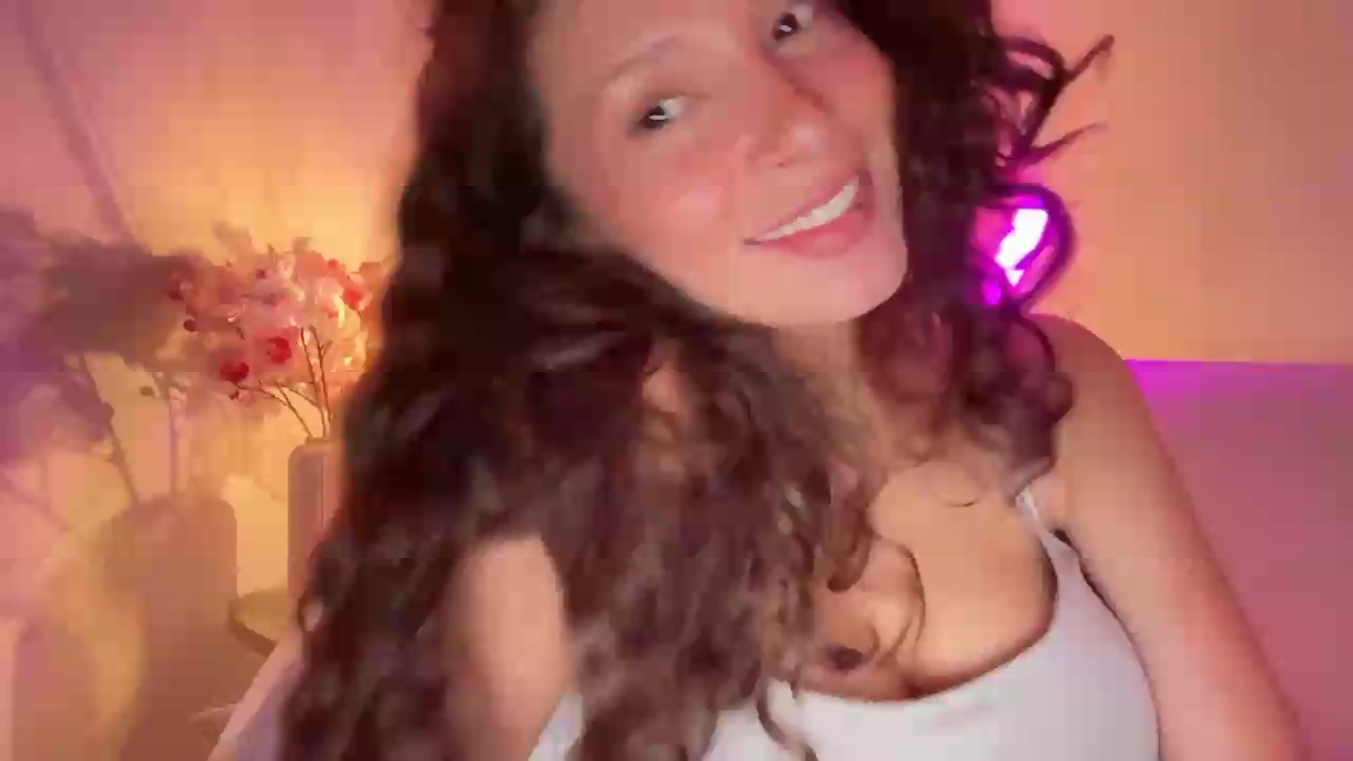 Gallery image thumbnail from SweetEllie's myfreecams stream on, 06/14/2026, 06:22 image 7 of 20